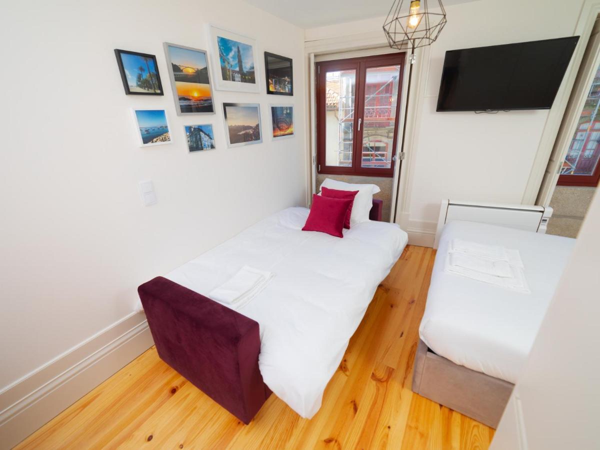 Oporto Guest Downtown Taipas Studio Apartment ภายนอก รูปภาพ