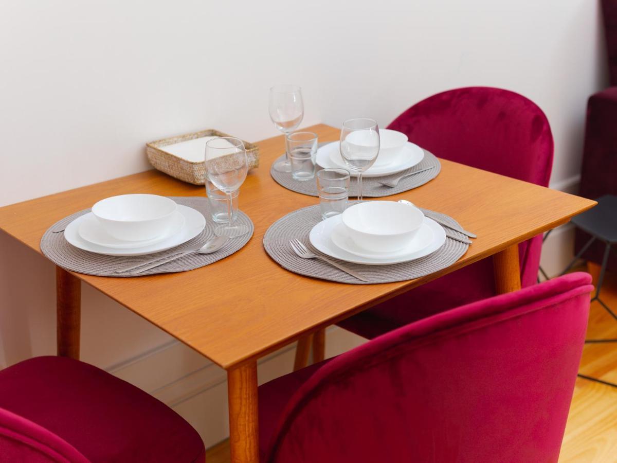 Oporto Guest Downtown Taipas Studio Apartment ภายนอก รูปภาพ